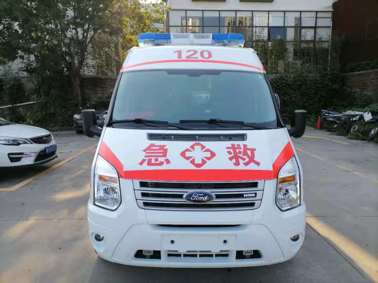 萝北县长途跨省救护车